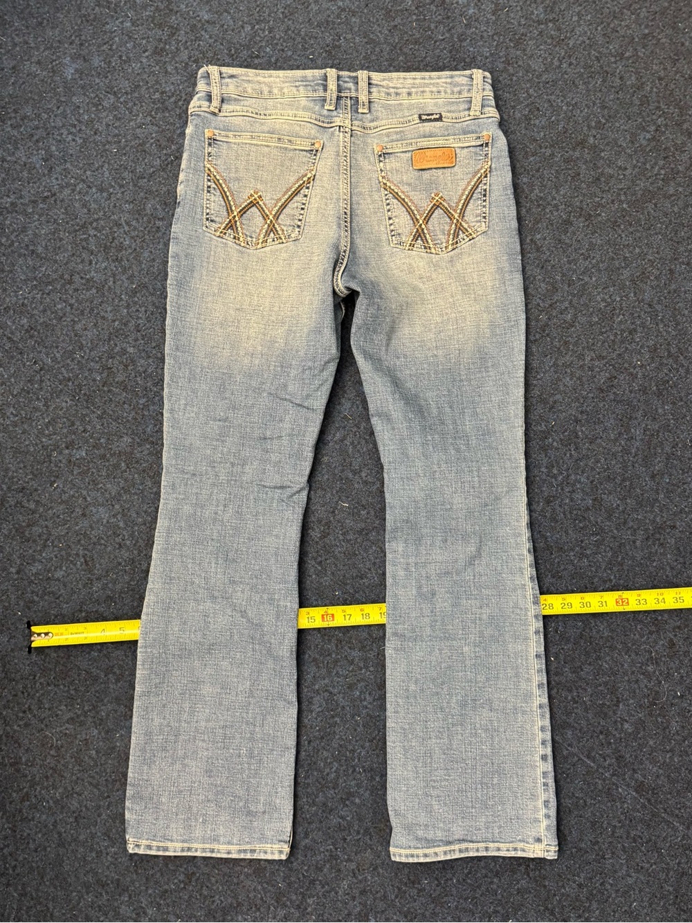 Wrangler Retro Mid Rise Bootcut Jeans - Picture 6 of 9